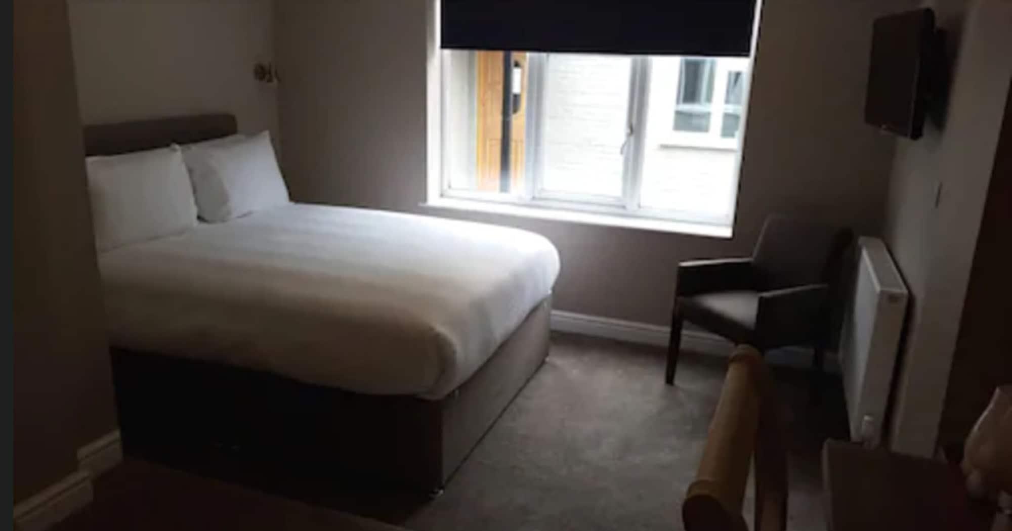 Rye Court Hotel High Wycombe Extérieur photo